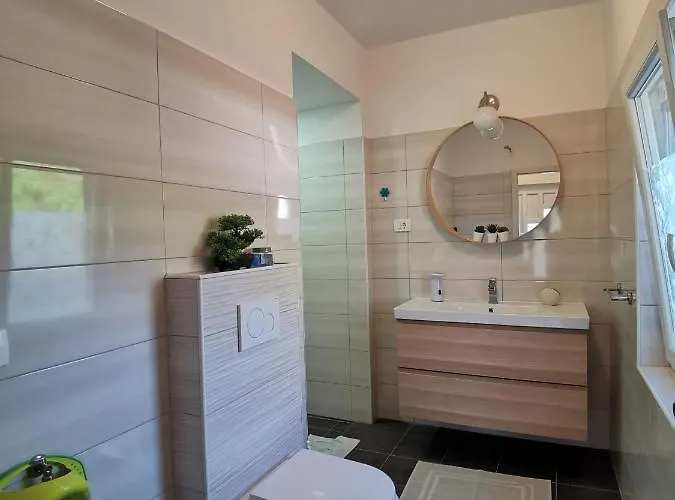 Apartmaji Antonia 波尔托罗